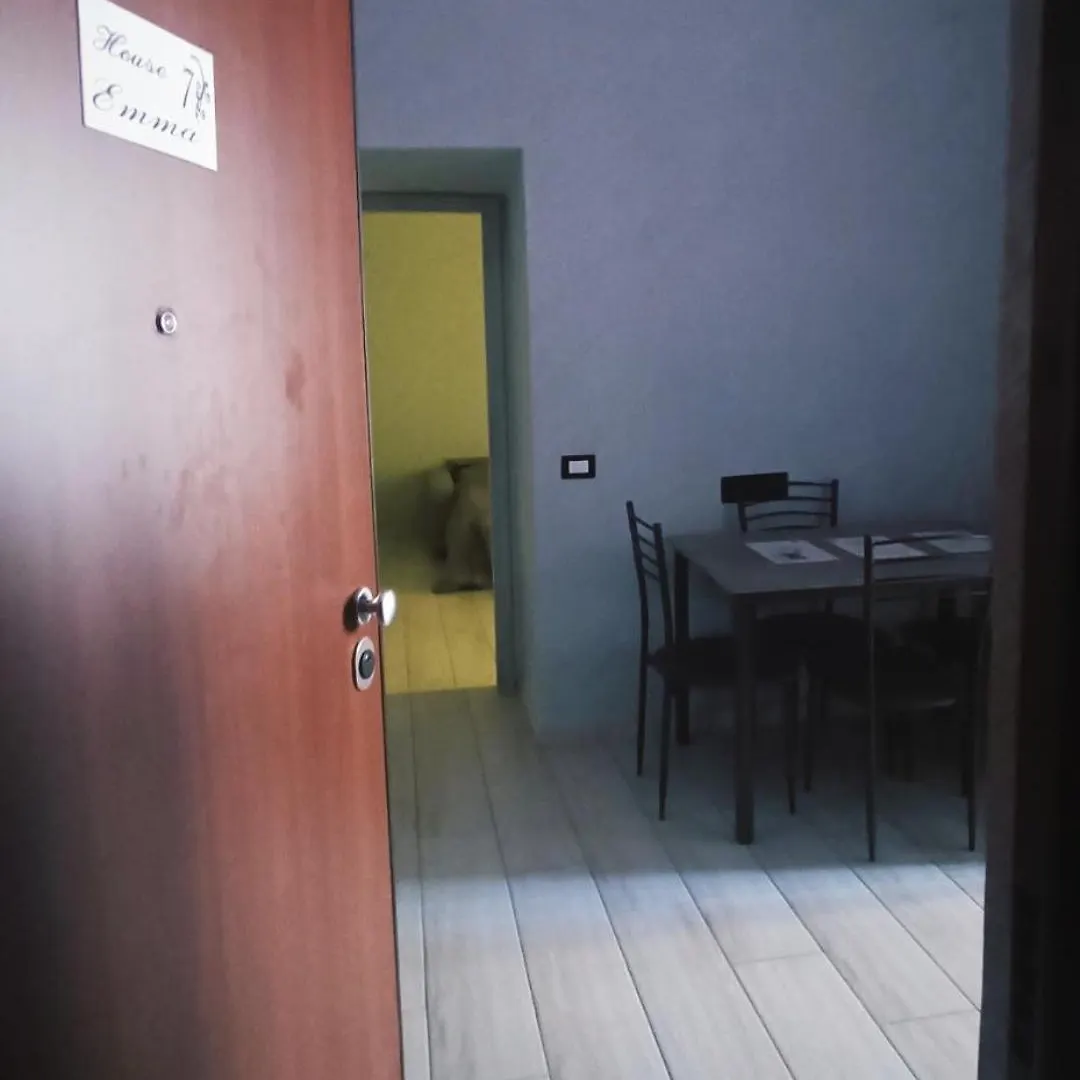 House Emma 7 Centro Di Napoli Apartment 0*, Naples